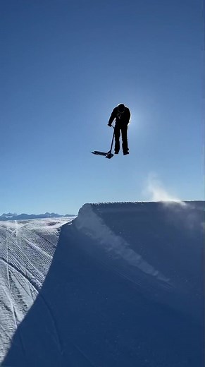 Freestyle scooter on snow 😍 #eretic #snowscoot #ereticsnowscoot #scoot #freestyle #epic