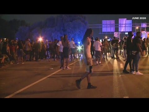 Bill would ramp up penalties for blocking traffic when protests erupts in streets