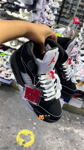 Zapatillas Jordan 5 Metallic y sus últimas tendencias