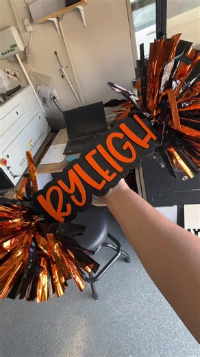 Black and orange 🔥🖤 #pettybettyco #cheerstick #cheersticktutorial #diy #cheerleading