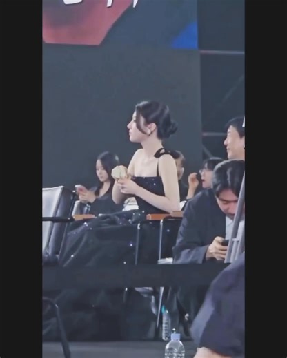 Go Youn Jung during 2024 Baeksang Awards #GoYounJung #고윤정 | Go Youn Jung Pilipinas