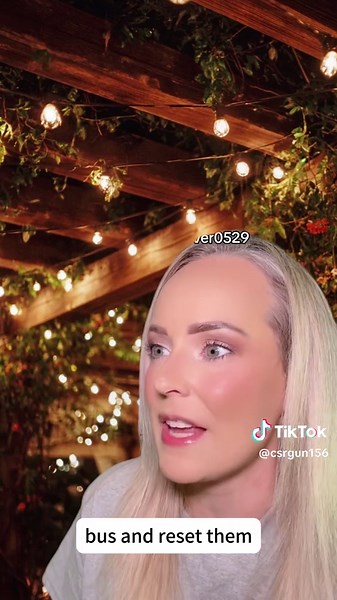 Dealing with Difficult Customers: A Sassy Server's Story