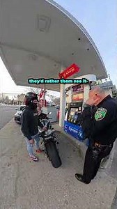 Cop tells biker his entire life is illegal 😅 (via j46_the_doctor/ig)