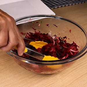 44K views · 1.5K reactions | Recette de betteraves râpées facile, le goût est plus que merveilleux ! | Apprendre à cuisiner | Facebook