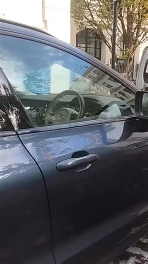 🚗✨ Full Professional Valet in Progress! ✨🚗 Here’s a look behind the scenes of our full valeting process — eco-friendly products, careful detailing, and premium results for every vehicle. We take our time because your car deserves the best. Stick around to see the amazing transformation… the final result always speaks for itself! 👌 Customer satisfaction is our top priority. 📍 Serving West London – Ladbroke Grove (W10), Brentford (TW8) & nearby areas. 📲 Book your valet today: www.ecoverdevale