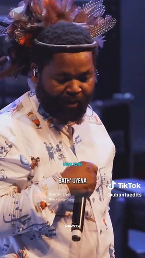 Sjava - Uyena (Live Performance)