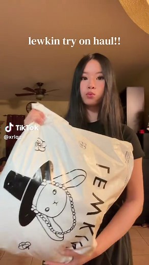 Lewkin Try-On Haul: My Favorite Outfits