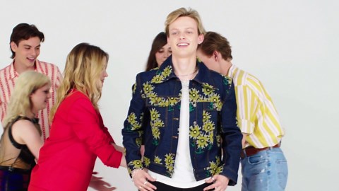 The 'Pistol' cast take a friendship test