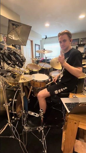 A breakdown of the drum solo from Tom Sawyer by Rush.