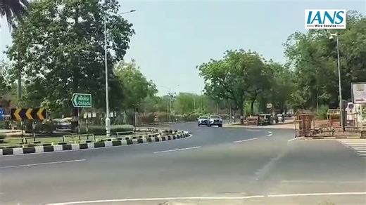 Gujarat CM .@Bhupendrapbjp has reduced his convoy, adhering to PM .@narendramodi Ji’s appeal to reduce fuel usage. UP, Assam, MP, Maharashtra already done same. Other NDA States to issue orders today.How many CHINDI CMs have set such example in interest of Nation's economy?