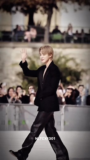 59K views · 5.3K reactions | Jimin ranks #1 in Brand Reputation Rankings for Individual Boy Group members for November 2025  He extends his record as the FIRST & ONLY idol to top this ranking for 35 consecutive months and 54 months overall! Congratulations Jimin  #우리지민또1위했네 #JIMIN54개월브평1위 #지민브평11월1위축하해 #JIMIN #BTS #NLTCX1301 | Nơi lưu trữ cảm xúc - 1301 | Facebook