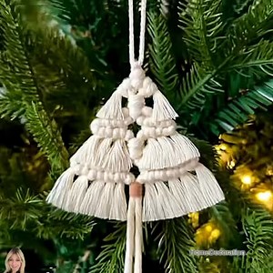 Do you like to know how to make mini and cute macramé Christmas tree? Here is the one for the beginners and beyond 🥰🥰 #tutorial #diy #learning #pattern #macrame #videos #viralreels #video #beautiful #minitree | Home Decoration