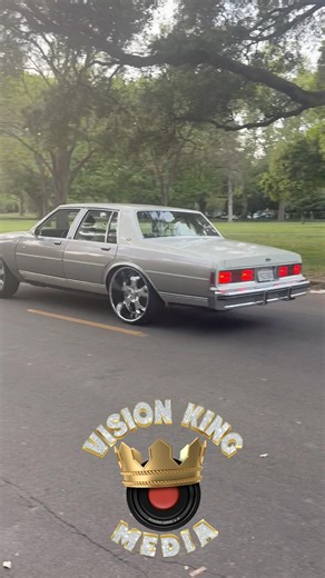 Box Chevy Caprice on 24s🔥🔥🔥