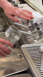 97-Year-Old NYC diner still serves their Coke the old fashioned way | NEWYORKNICO