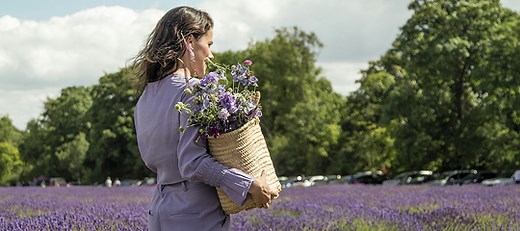 60 Fun and Unique Mother’s Day Event Ideas Moms Will Love