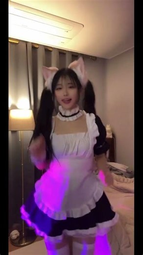 #shorts hina maid cosplay