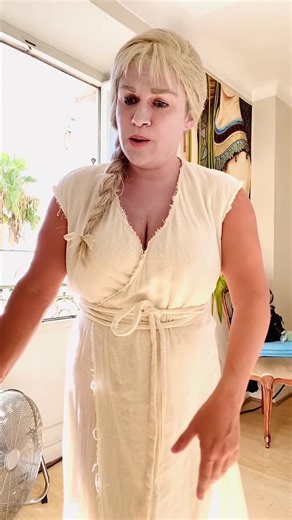 I will miss EVERYTHING about Lakmé: (okay, not the full body makeup) the glorious music, my talented cast mates, the stage crew that goes out of their way to support me every night as I go through this incredibly challenging journey on stage, the incredible music staff (who kept me well caffeinated!) and the beautiful orchestra. @Opéra Nice Côte d’Azur #Lakme #opera #operasinger #operadenice #operasoprano #lakmeopera