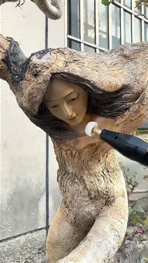 From Potted Plant to Sculpture: Refining a Wooden Girl's Face with a Power Carver