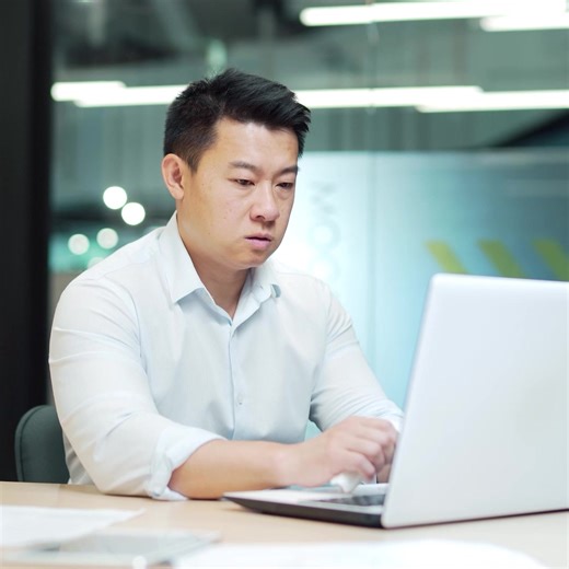 มะเร็งปอด เงียบแต่ร้าย! ฝุ่น PM 2.5 เป็น 1 ในสาเหตุก่อให้เกิดโรค 🩺แพ็กเกจคัดกรองมะเร็งปอดในราคาเพียง 3,500 บาท คลิก : https://www.vimut.com/package/Low-dose-CT-scan หากคุณมีอาการผิดปกติ อย่าปล่อยทิ้งไว้!! ✅ ไอเรื้อรัง ✅ หายใจลำบาก ✅ หอบเหนื่อยผิดปกติ 📅 ตั้งแต่วันนี้ – 31 มกราคม 2569 📌ใช้บริการได้ถึงวันที่ 28 กุมภาพันธ์ 2569 📞 ศูนย์สุขภาพปอด ชั้น 7 รพ.วิมุต ⏰ 08:00 – 20:00 น. โทร. 0 2079 0315 . 📱 ใช้บริการ Telemedicine ปรึกษาผู้เชี่ยวชาญออนไลน์ก่อนตัดสินใจเลือกซื้อแพ็กเกจผ่าน www.vimut.com ห