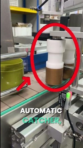 🎥 Automatic bottle labelling machine in action #business #oil #manufacturing #innovation #marketing