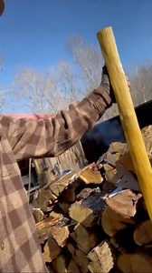 255K views · 4K reactions | Here’s part 2 in my bowmaking 101 series. Just chasing a ring here but it’s really one of my favorite parts. It’s easier than folks make it out to be. Don’t be scared 酪 #novembersouth #archery #bowandarrow #selfbow | November South | Facebook