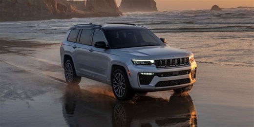Could the Jeep Grand Cherokee Get Its V-8 Back? There Are New Bread Crumbs