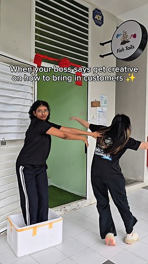 ❌No customers were harmed in this video; they walked out with a fish tank instead! 😂🐟 💬Join our Reef Group here: https://chat.whatsapp.com/H5yn7HMwkuyH3g0S1eBVf2?mode=r_t 📍Come get your Corals at Fish Tails 🐟 https://g.co/kgs/Gvy5dHV Start your Journey at Fish Tails ✨ | Fish Tails