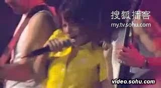 《艾莉婕处女演唱会》(Alizee.En.Concert.2004) CD1