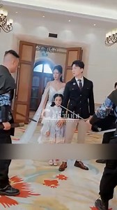 5.6M views · 107K reactions | PART 4 - Gadis pahlawan super | Perta-rungan epik antara Qin Shao dan dewa per-ang yang legendaris | Cantika | Facebook