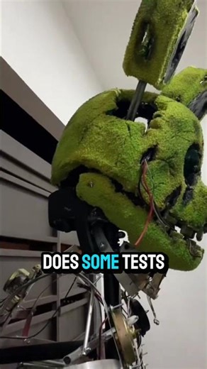 THIS GUY CREATED REAL SPRINGLOCKS! | #fnaf #fivenightsatfreddys #springtrap #fy