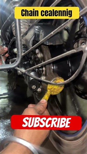 Chain cleaning hunter #garegewala #automobile