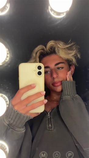 Nikki on this beat ate #fyp | nikki bella dance