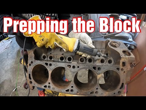 351 Cleveland Block Prep and sorting thru our Hoarder parts!