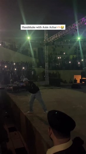 ꜱʜᴀʏᴀɴ ɢɪʟʟ on Instagram: "Asim Azhar concert 😭🫶🏻 #explorepage #pgc #foryou #explore #viralvideos #punjabians #asimazhar #asimazharconcert"