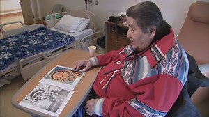 On se souvient de l'Aîné et l'ancien lutteur, acteur et politicien mohawk Billy Two Rivers - APTN News