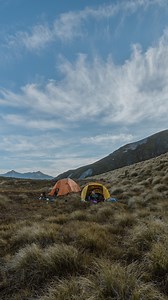 Shoshannah, Solo mum adventuring outdoors in New Zealand | Finding friends who are up for any crazy adventure is epic! 🏕🍃 🥾 🏕🍃🥾 🏔 Tag your crazy adventure buddies below! | Instagram
