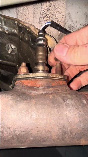 O2 Sensors / New Nuts! #3rdgen4runner #o2sensor #diy #toyota #howto