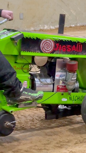 341K views · 2.4K reactions | Jigsaw!! #gardentractor #tractorpulling | Pulling with Garden Tractors | Facebook
