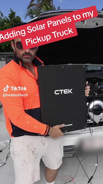 Adding solar panels to your car has never been easier #solar #offgrid #ute #pickuptruck #ctek #truck #fyp #solarpanel #tech #battery