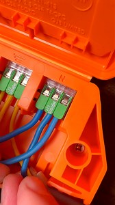 2.5K views · 38 reactions | The new 32Amp Quickfix Junction Box for Wago 221s Check price and availability  https://hub.efixx.co.uk/V5W | EFIXX | Facebook