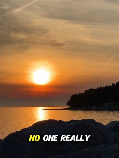 Growing up doesn’t happen loudly. #adulthood #lifethoughts #growth #quietmoments #perspective