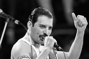 Bob Geldof told Freddie Mercury to ‘just play the hits’ before legendary Live Aid performance