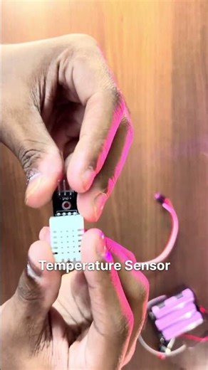 Automatic Fan Using Temperature Sensor | Full Build in 60s