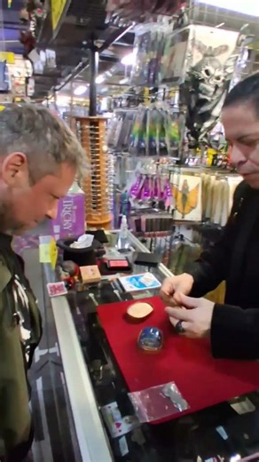 DR.S. meets Actor ALEX VINCENT from CHUCKY MOVIE & TV SHOW at ABRACADABRA 🎩 MAGIC SHOP❗️💀