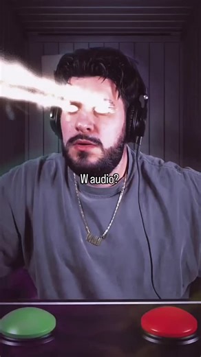 daily_skill_cycle on Instagram: "德国利用智能公路系统将车流转化为电能。这些路面通过嵌入特殊传感器和压电材料，捕捉来自过往车辆的振动和压力。当车辆经过时，地面上的传感器会感应到它们的重量和运动，产生微小的机械应力。这些应力通过压电材料转化为电能，足以为道路照明、交通信号灯以及其他城市设施提供能源。在像柏林这样的繁忙城市，每天的车流为这个系统提供了源源不断的能量。这种创新技术不仅提高了能源效率，还为可持续的城市发展做出了贡献。 #德国 #知识 #科技 #创新 #绿色能源 #可持续 #智能交通 #未来城市" #fyp #viral #foryou #trending #explorepage #clashroyale"