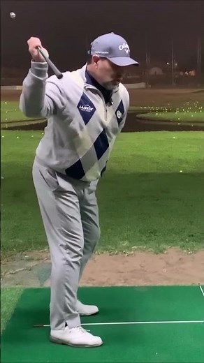 Haz este ejercicio 5 minutos por día y transforma tu swing de golf en un mes #golf #golfenespañol