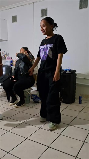 Siyabengena Remix: Dance Moves from @thereal_kaymedusa