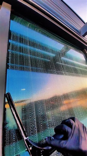 perfect love #windowcleaning #windowcleaner #squeegee #maykkerproducts #oddlysatisfyingvideo