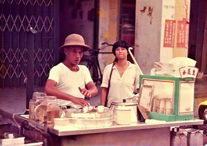 Man’s collection of photos from the ‘70s depicts Singapore in a grittier light | Coconuts