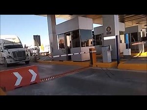 BARRERA CON PONCHALLANTAS DE PEAJE SISTEMA ANTI EVASIÓN